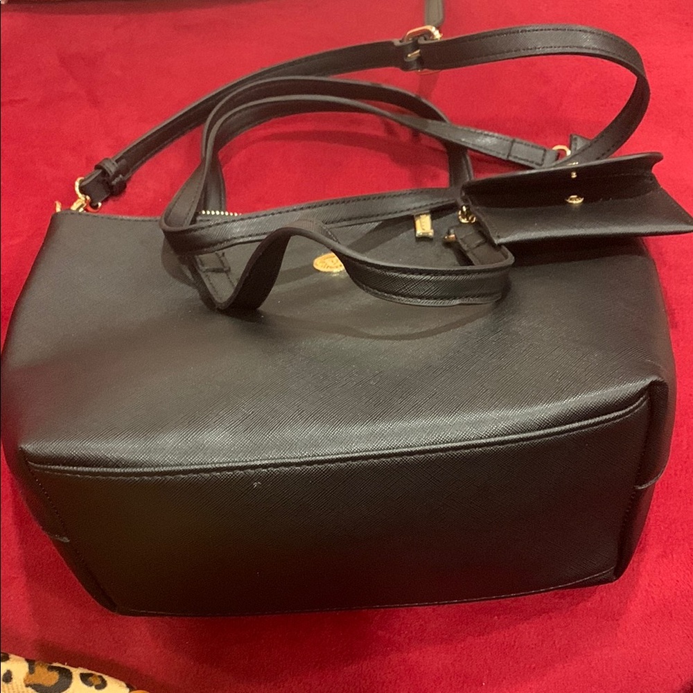 Anne Klein Elegant Black Shoulder Bag with attached change purse